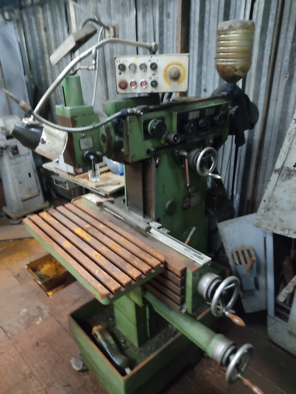 Фрезерный станок Maho 550